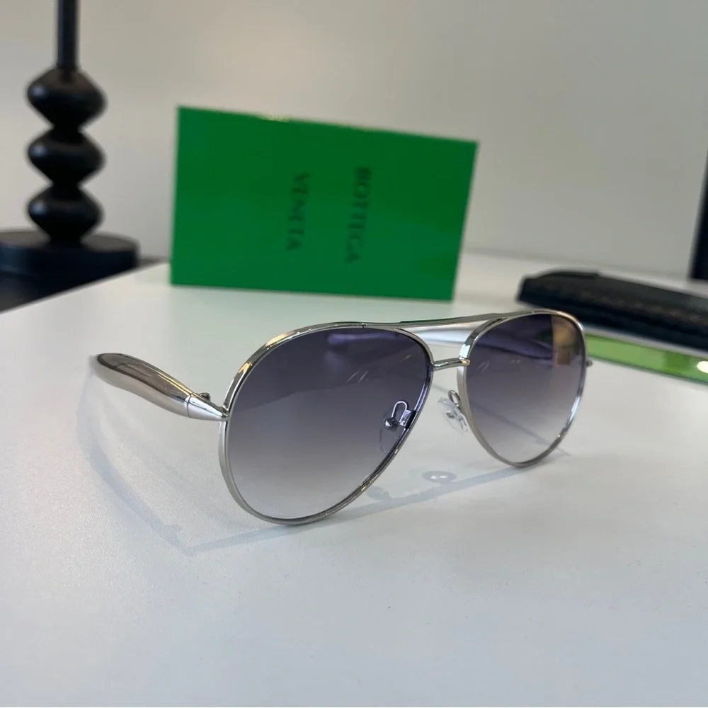 Bottega Veneta Aviator Sunglasses in Silver with Gradient Smoke Lenses